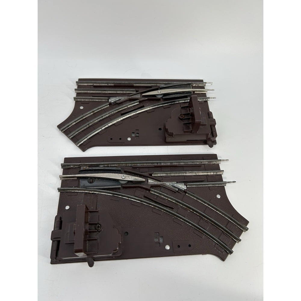 Lionel 6-5021/2  Manual Switch Tracks Set of 2   Left & Right Turnouts O-27